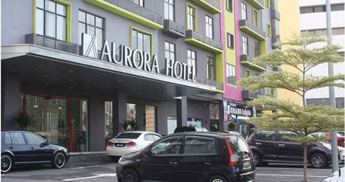 Bên ngoài Aurora Hotel