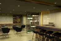 Bar, Kafe, dan Lounge The Life Hotels Surabaya City Center