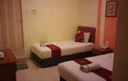 Bedroom 5 Sun Inns Hotel Equine, Seri Kembangan