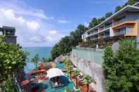 Kolam Renang Kalima Resort & Spa Phuket