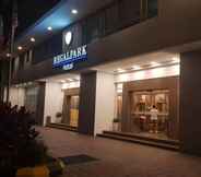 Exterior 2 REGALPARK Hotel Kuala Lumpur