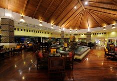 레스토랑 6 Merlin Beach Resort