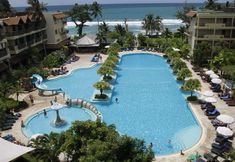 수영장 3 Merlin Beach Resort