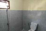 Toilet Kamar BB Homestay Two