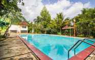 Kolam Renang 5 Tlogo Resort & Goa Rong View