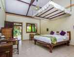 BEDROOM Tlogo Resort & Goa Rong View