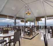 Restaurant 2 Horison Resort Tlogo Semarang