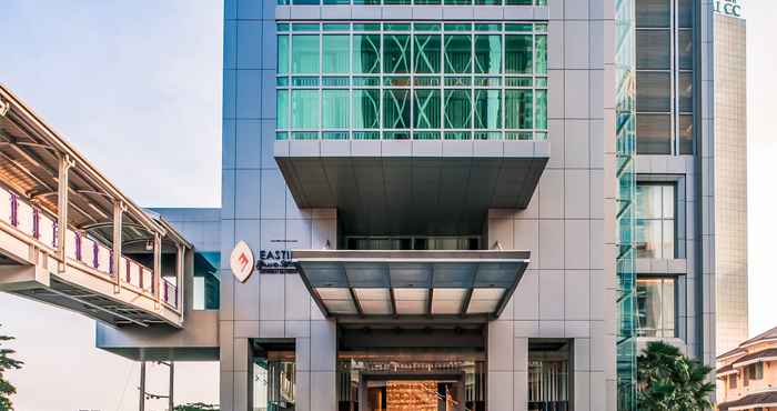 Exterior Eastin Grand Hotel Sathorn Bangkok