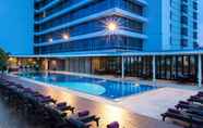 SWIMMING_POOL Eastin Hotel Makkasan Bangkok