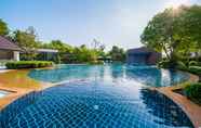 Swimming Pool 3 Manhattan Pattaya Hotel (SHA Extra Plus)