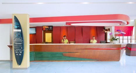 Lobby 2 ibis Styles Bali Legian