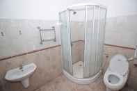 Toilet Kamar Villa Harmonie