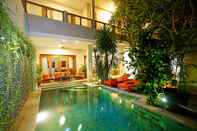 Swimming Pool Villa Orange Seminyak by Best Deals Asia Hospitality