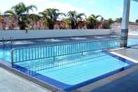 Swimming Pool Sun Inns Hotel Sitiawan