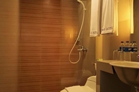 Toilet Kamar Pax Hotel