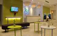 Lobi 7 Zest Harbour Bay Batam by Swiss-Belhotel International