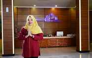 Lobi 4 Multazam Syariah Hotel