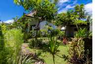 Exterior Naradas Mushroom Beach