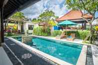 Swimming Pool Villa Palm Canggu 