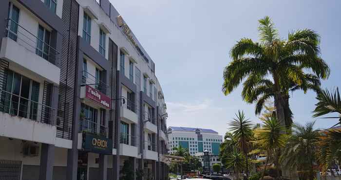 Bên ngoài Dehome Boutique Hotel