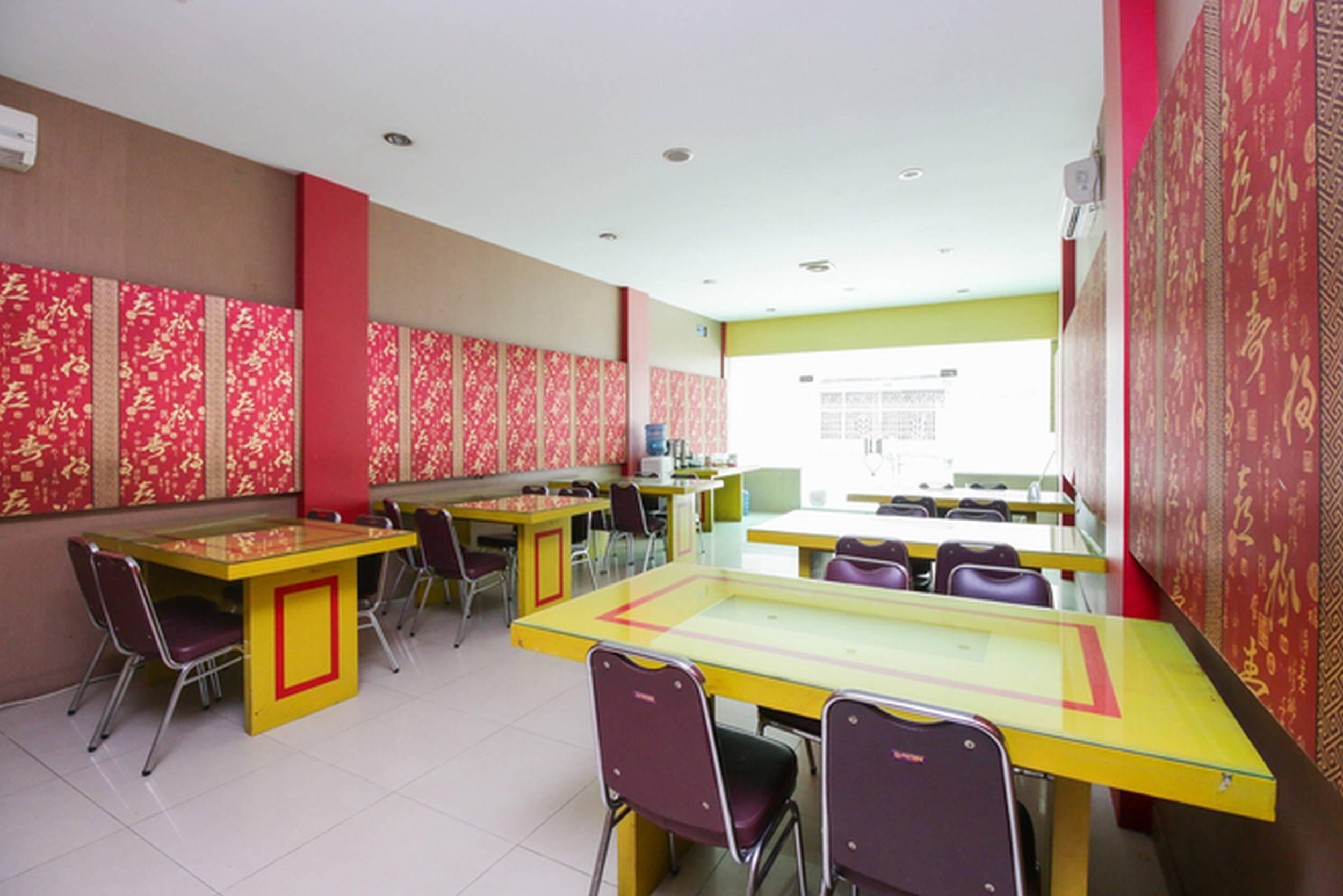 Restoran 7 Wisma Rainbow Pekanbaru