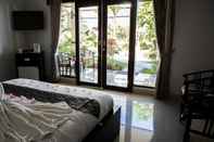 Bedroom Kelapa Lovina Beach Villas