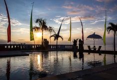 Swimming Pool 4 Kelapa Lovina Beach Villas