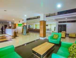 Lobi 2 Assalaam Syariah Hotel Solo