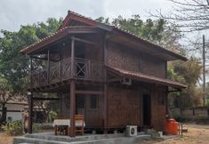 Bangunan 6 Villa Cempaka Ratu