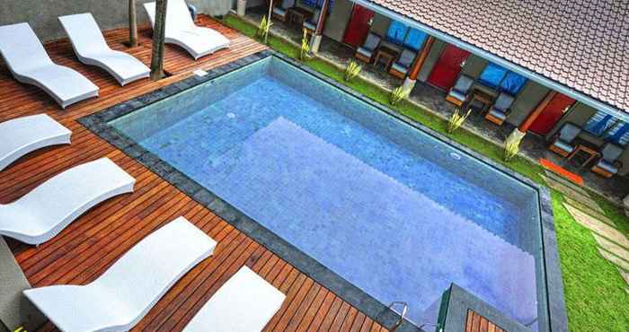 Swimming Pool Kayun Hostel