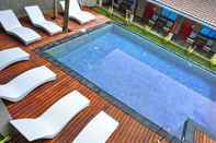 Swimming Pool Kayun Hostel