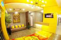 Lobi Lemon8 Hotel Apartment