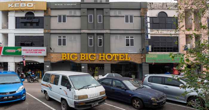 Bangunan Big Big Hotel