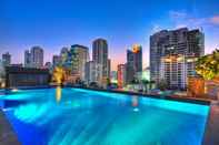 Swimming Pool Admiral Premier Bangkok (SHA extra plus+)