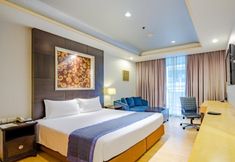 Bedroom 4 Admiral Premier Bangkok 