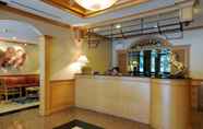 Lobby 6 Admiral Suites Sukhumvit 