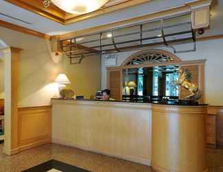 Lobi 2 Admiral Suites Sukhumvit 