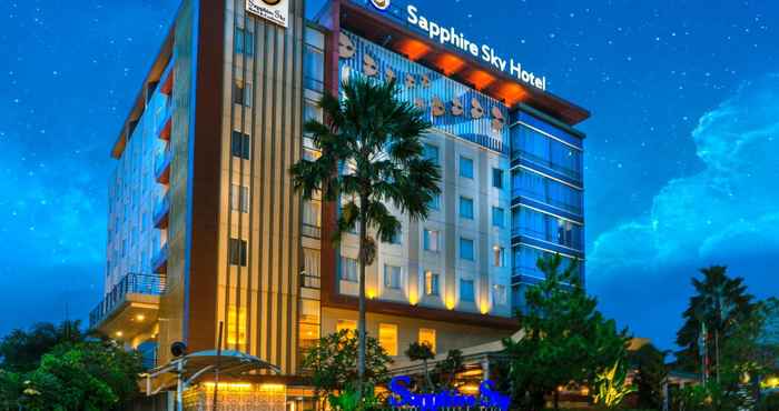 ภายนอกอาคาร Sapphire Sky Hotel & Conference