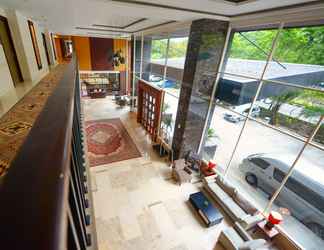 Lobby 2 Grand Tjokro Balikpapan