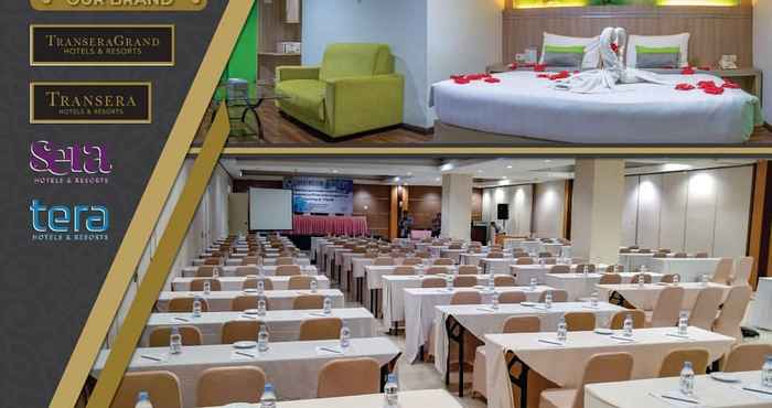 Bên ngoài Transera Hotel Pontianak