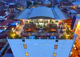 Transera Hotel Pontianak, USD 38.81