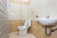 In-room Bathroom Fortuna Guest House Balikpapan