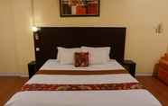 Kamar Tidur 3 Hotel Pelangi Lampung
