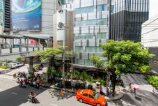 Exterior Sukhumvit Suites Hotel 