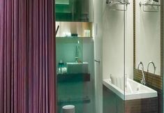Bilik Mandi dalam Bilik 4 Hotel Maya Kuala Lumpur City Centre