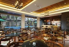 Bar, Cafe and Lounge 3 Gets Hotel Malang