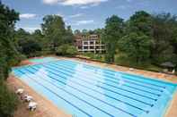 Swimming Pool The Imperial Chiang Mai Resort & Sports Club