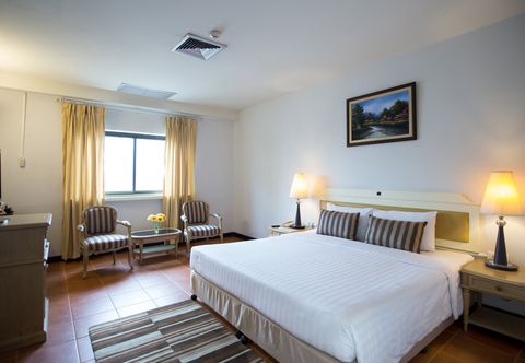 寝室 Night Bazaar Place