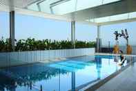 Swimming Pool Hotel Santika Premiere ICE - BSD City