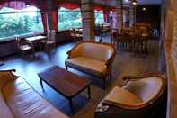 Lobby Cafe Johan Homestay